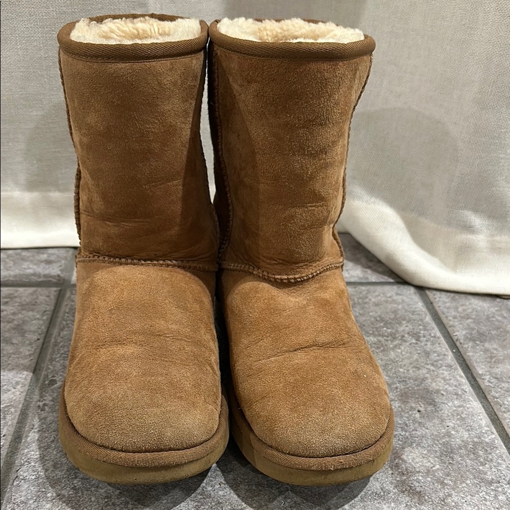 Women's Tan Suede Boots